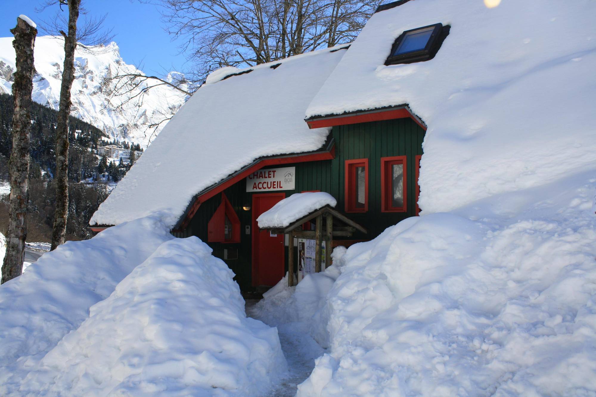 ISKÖ BaseCamp&Hôtel Gourette Exterior foto